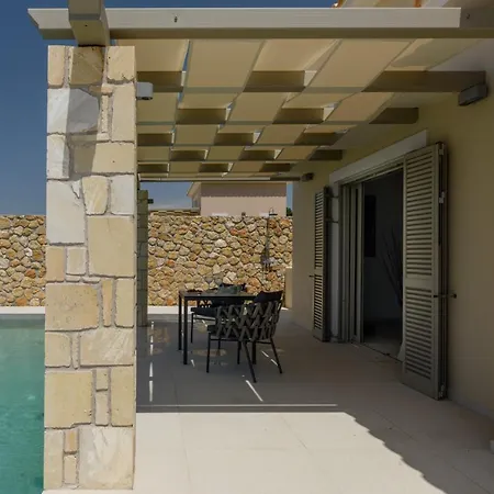 Charis - Zeus Blue Villas, Kefalonia *